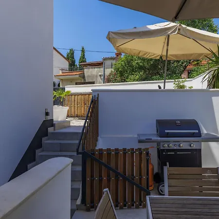 Penthouse No-1 By Interhome Nyaraló *